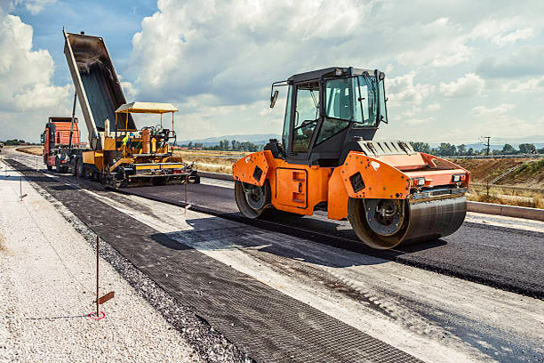 Thuế máy rải base uy tín