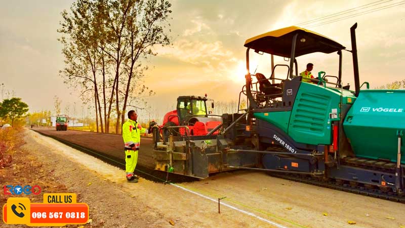 cơ chế tiếp nhận của máy rải base