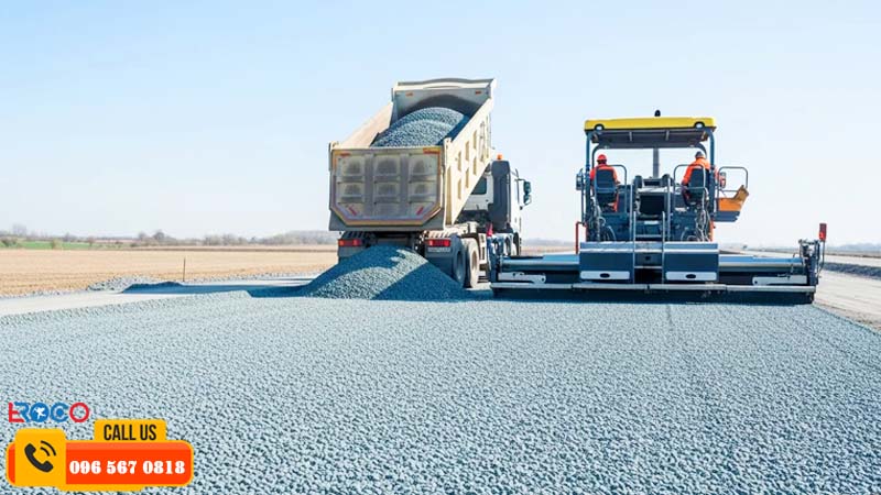 Ý nghĩa máy rải base khi thi công nền công trình ở miền bắc