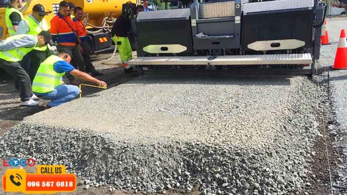 Đánh giá về tiêu chí khi chọn máy rải base, rải thảm