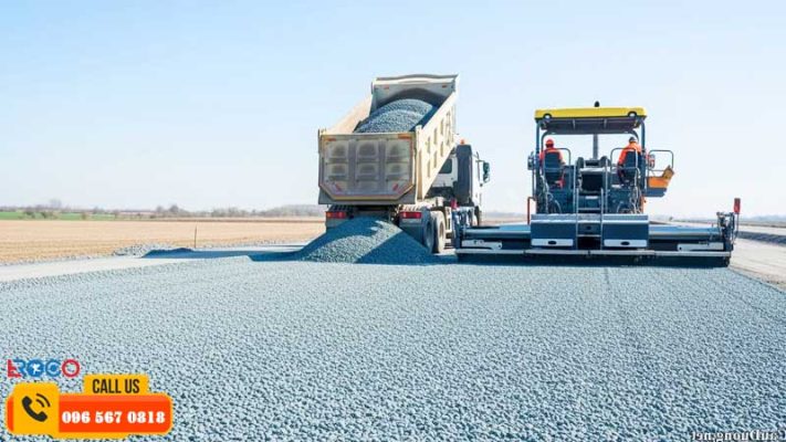 Bước chuẩn bị trước khi rải cấp phối đá dăm bằng máy rải base