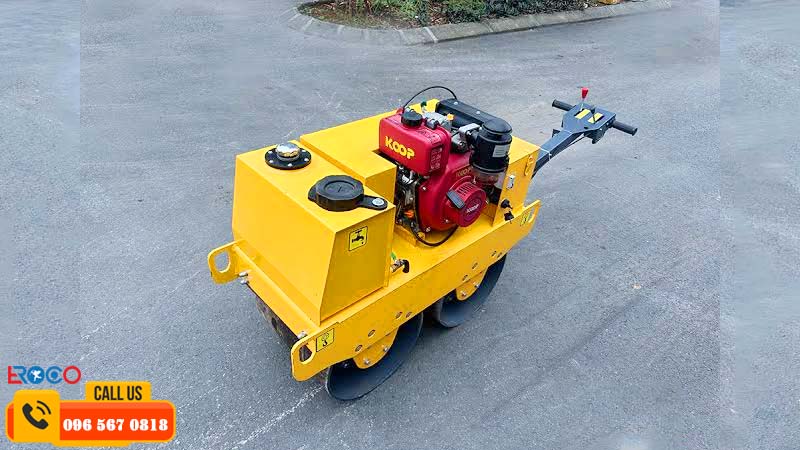 Xe lu dắt tay JVR-450 ứng dụng trong thi công đường nội bộ và vỉa hè